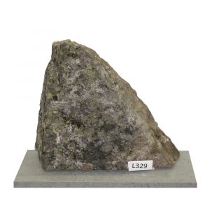 L329